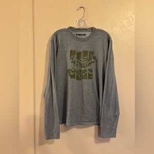 Undefeated long sleeve crew neck tee sz XL